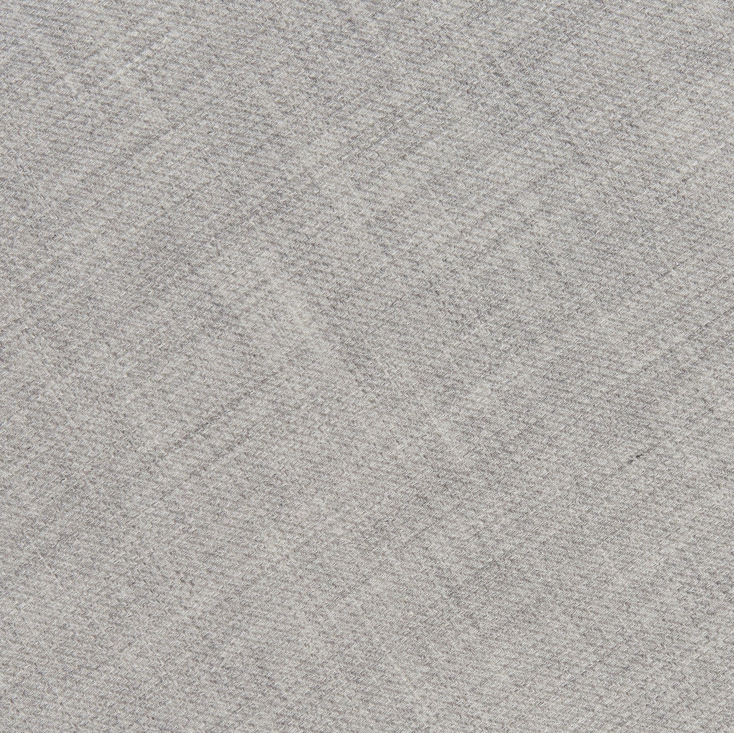 SIGNATURE: SILVER FOX