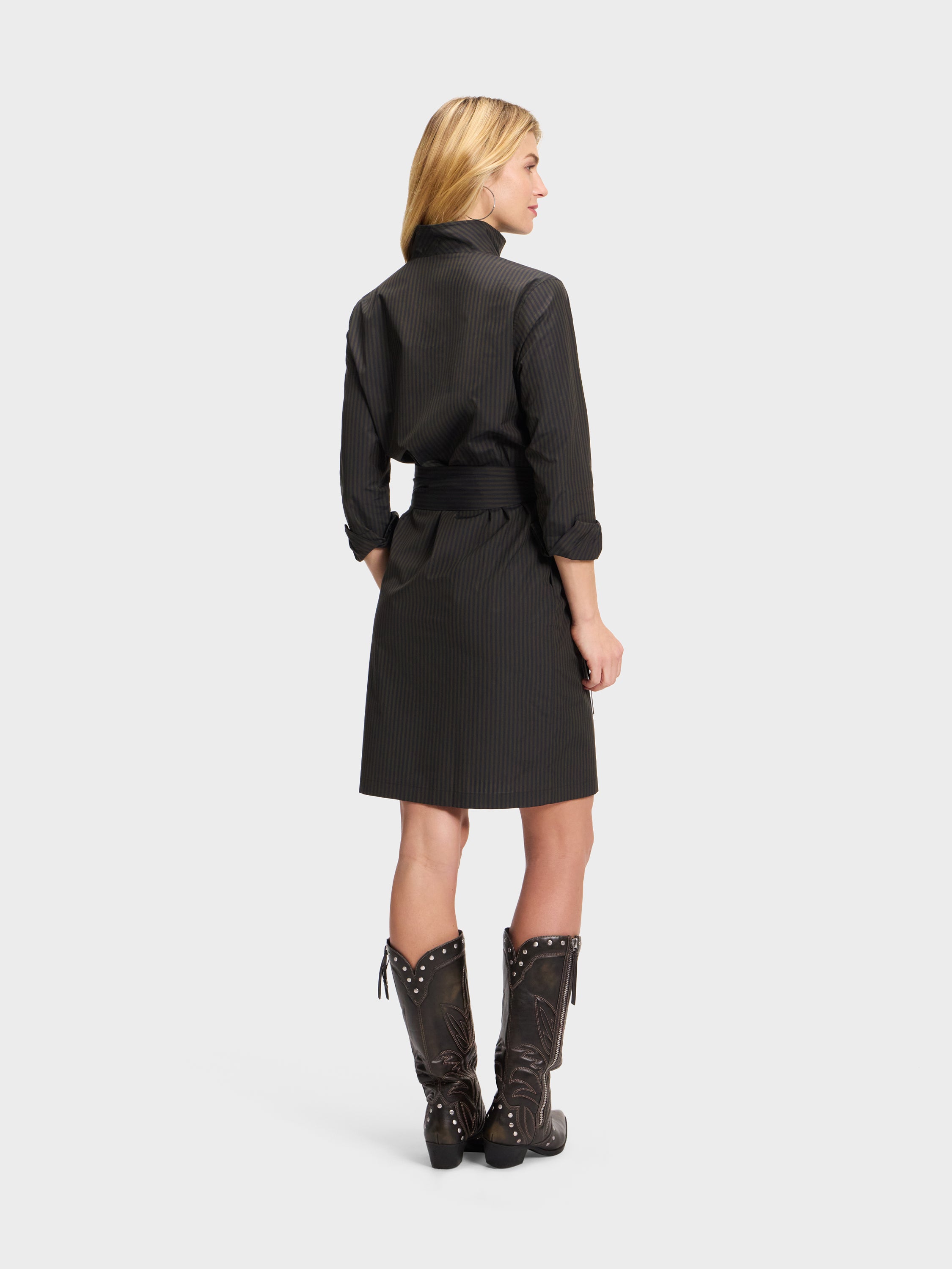 SHIRT DRESS: GREAT EXPECTATIONS